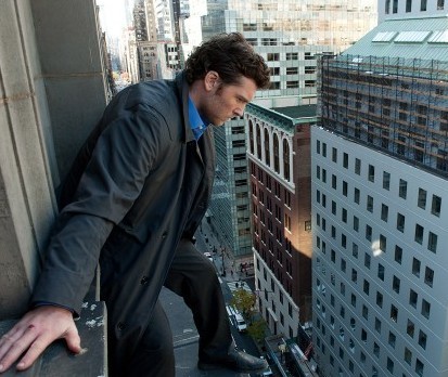 Man on a ledge 2012